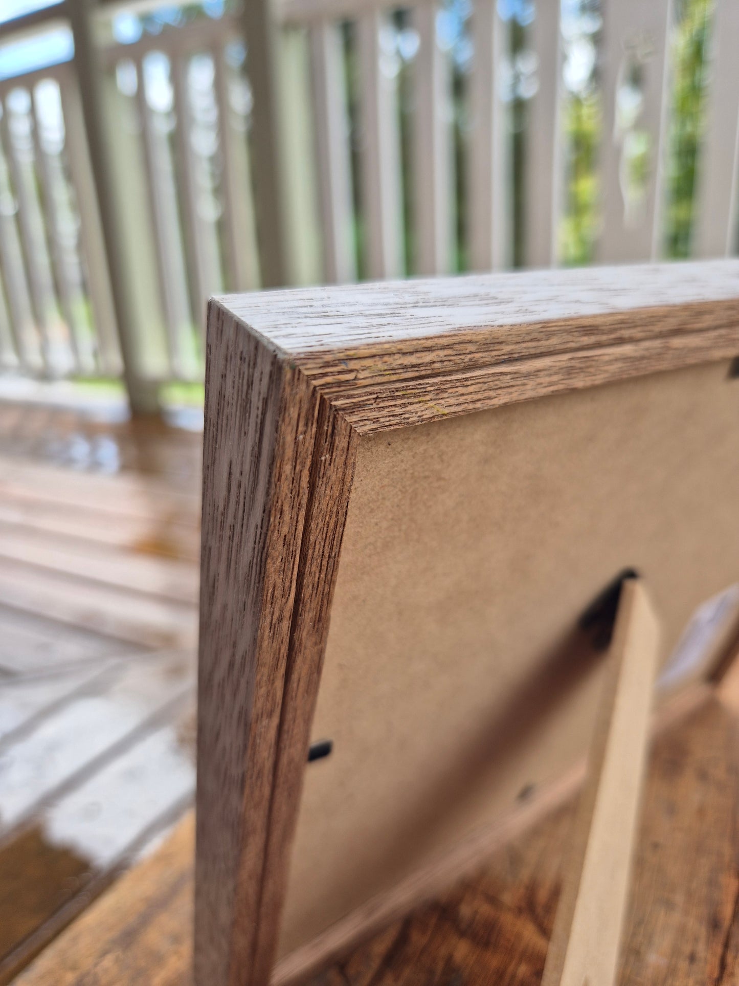 Timber whitewash frame mini