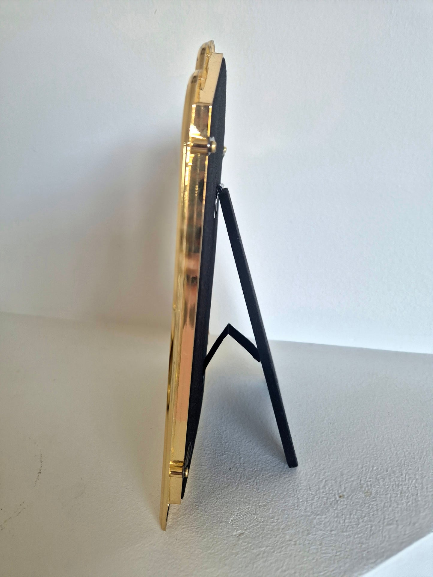 Framed mini 4